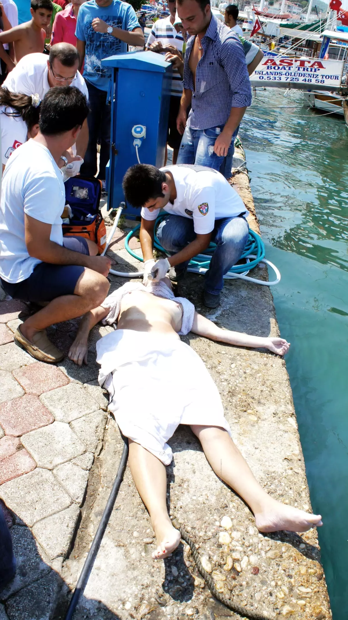 Nişanlısı Evlilik İşlemlerini Yaparken Denizde Boğuldu