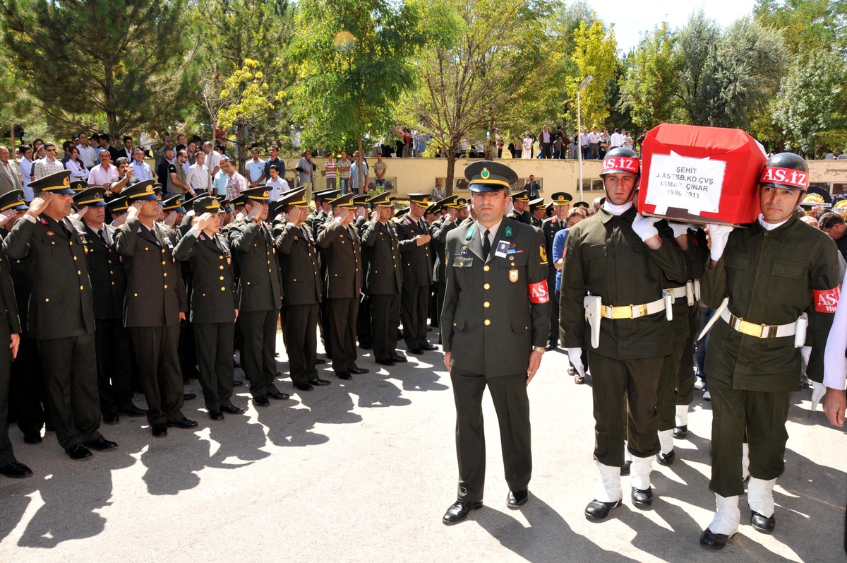 Şehit Astsubay Törenle Memleketine Uğurlandı