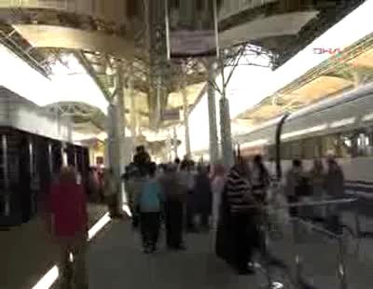 Yüksek Hızlı Trenle Yaklaşık 44 Bin Kişi Yolculuk Yaptı
