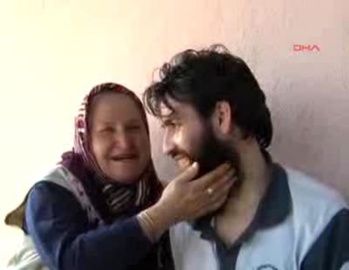 Afganistan'da Kaçırılıp Ailesine Kavuşan Türk İşçi: 'türk Olduğumuzu Öğrenince İyi Davrandılar