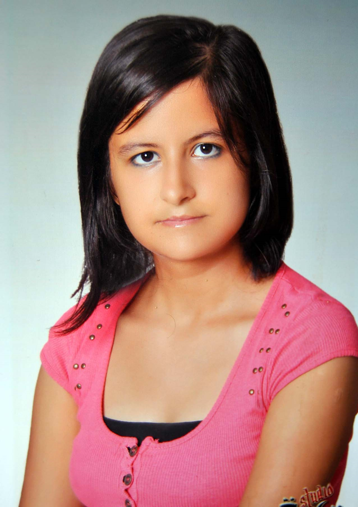 Her Yerde Aranan Liseli Emine 2 Gün Sonra Evine Döndü