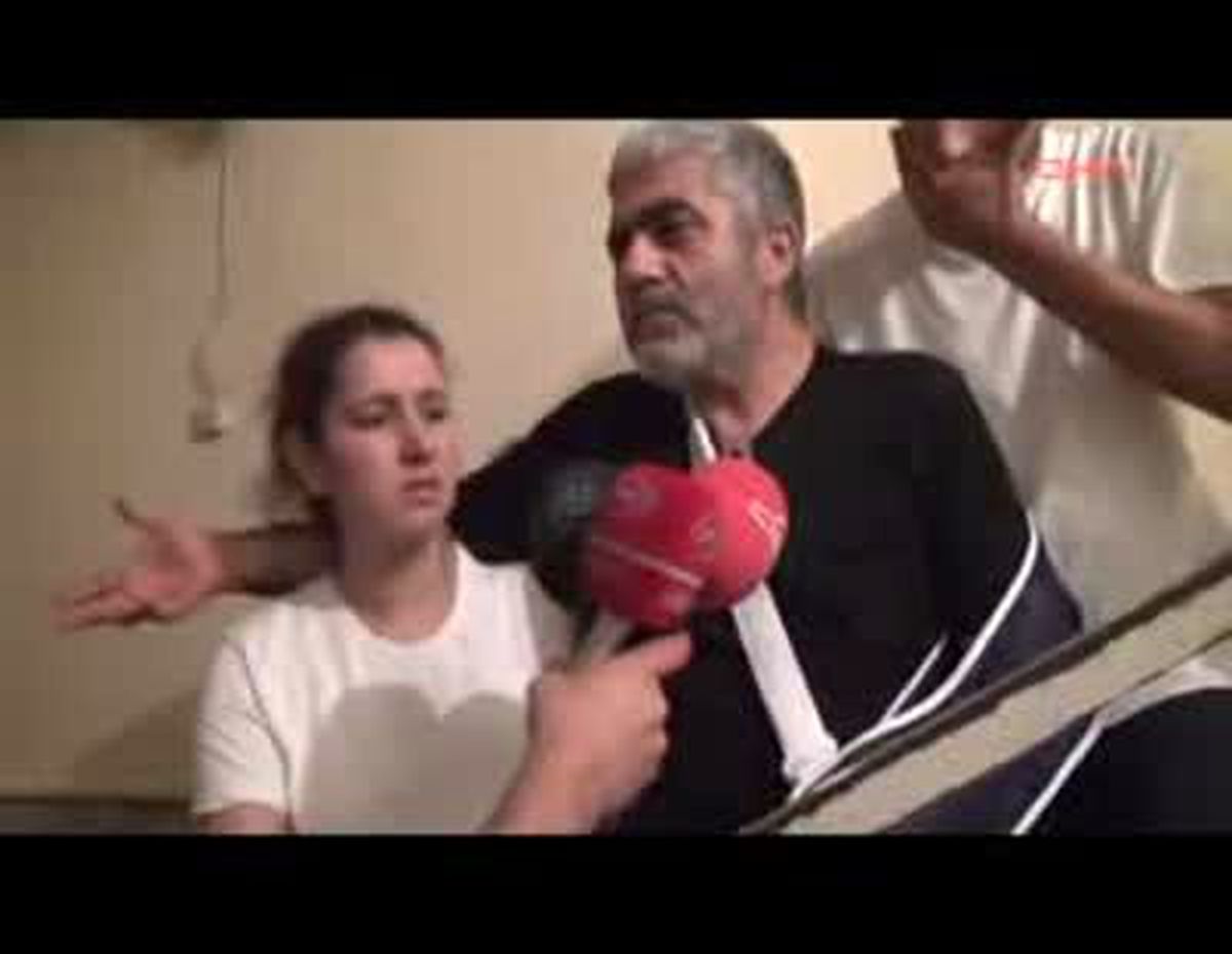 Libya'da Bıçaklanan Hataylı Garson Ailesine Kavuştu