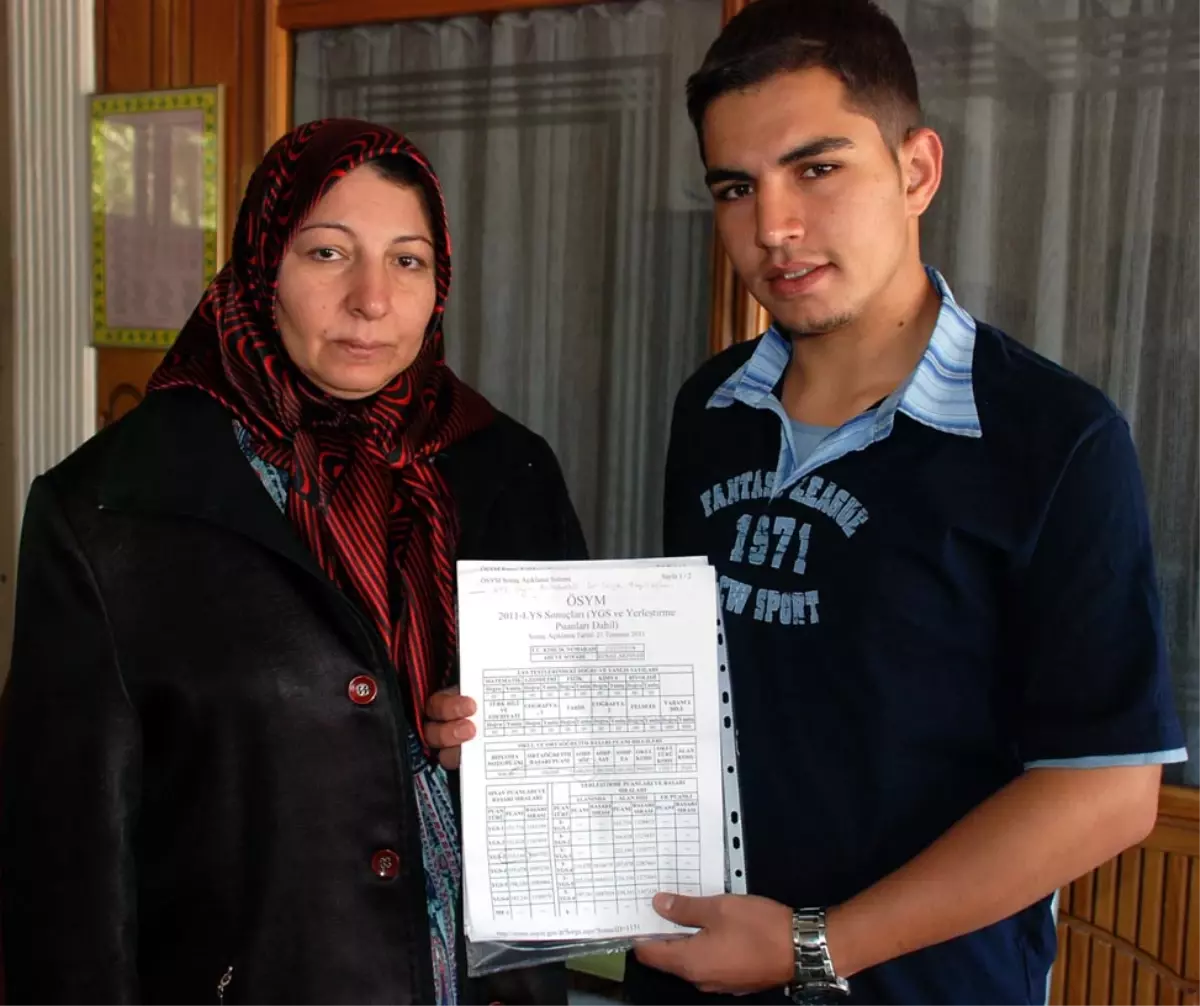 Ösym, Erzurumlu Burak\'ın Hayallerini Yıktı