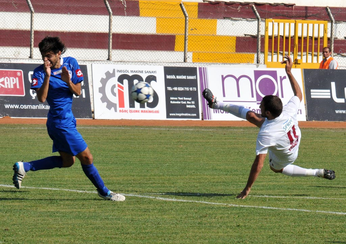 Bandırmaspor- Sarıyer: 2- 1