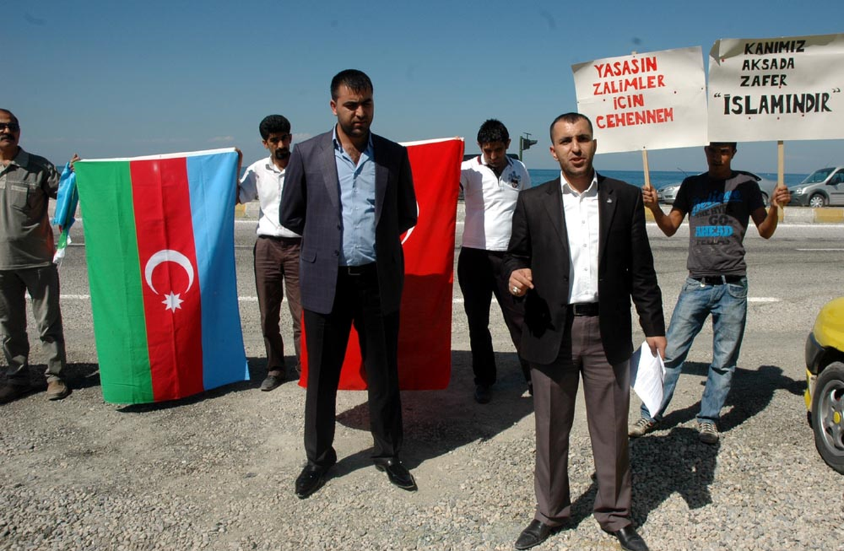 Akdamar'da Çan İkinci Kez Çaldı, 2 Bin Ermeni Ayin Yaptı (3)