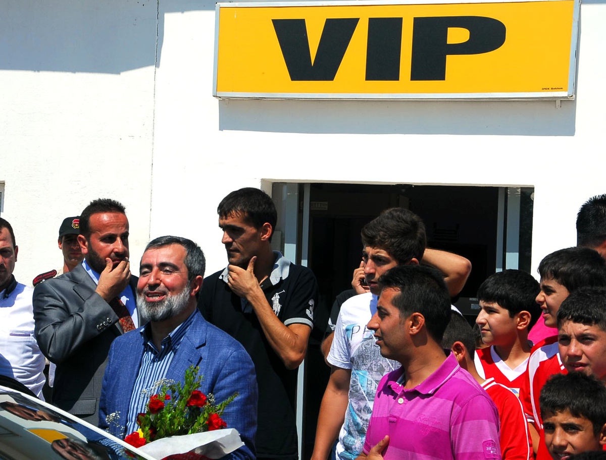 'jet Fadıl', Siirt'te Otomobil Fabrikası Kuruyor