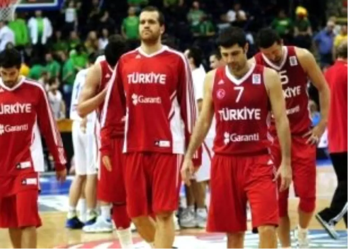 Neden Başımızı Öne Eğdik?