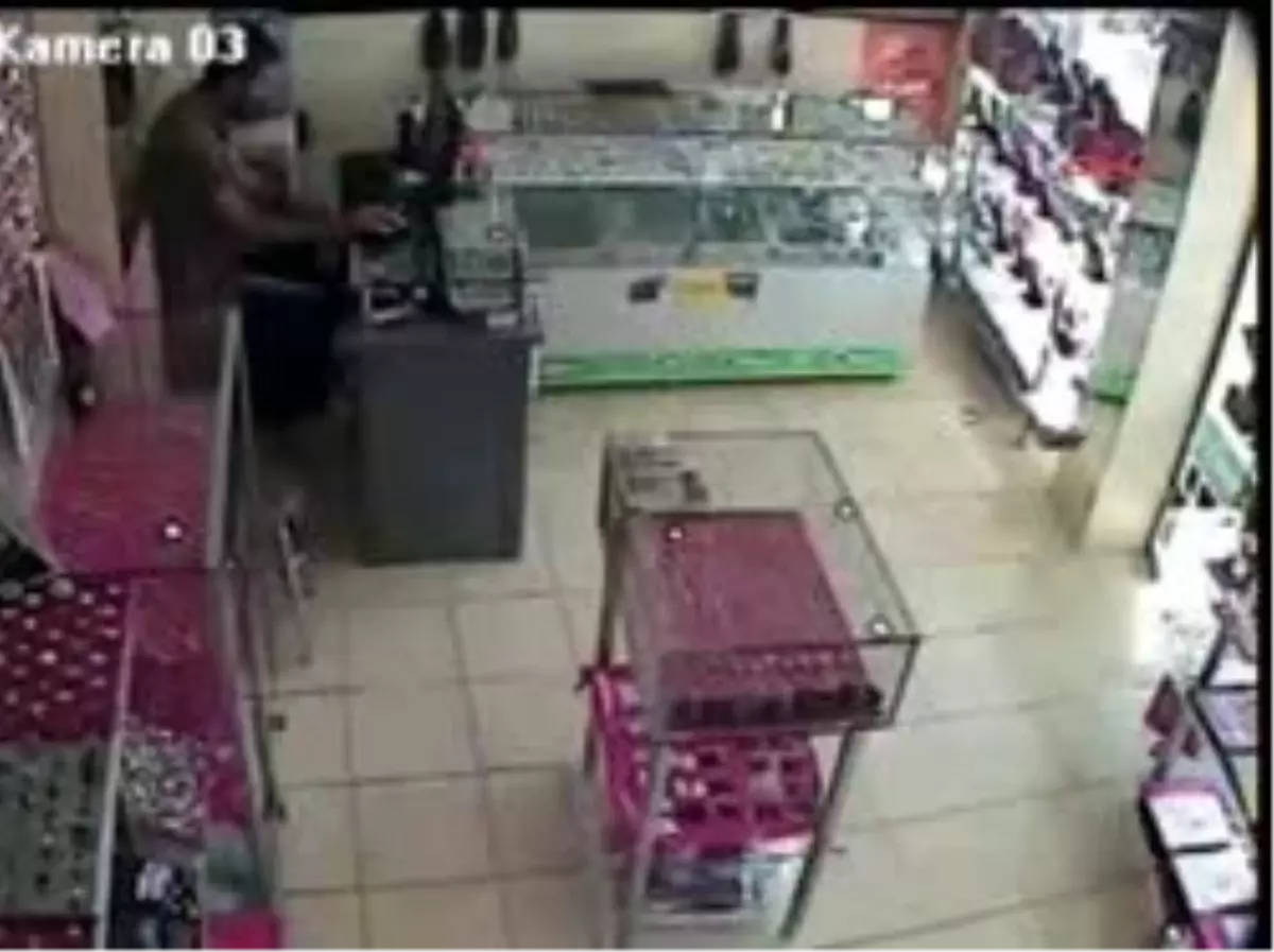 Gümüş Hırsızları Kamerada