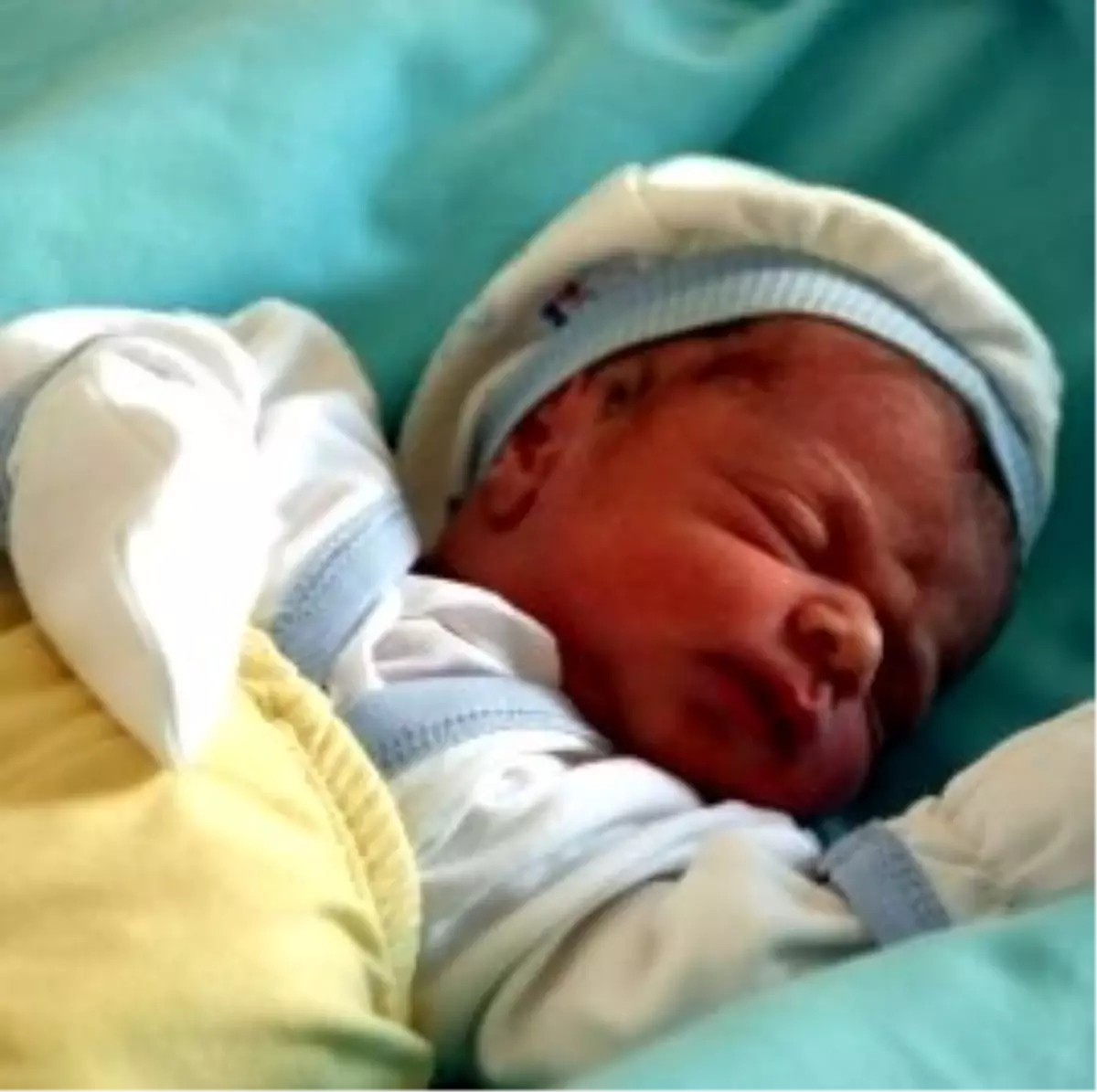 Muğla Üniversitesi Tıp Fakültesi\'nde İlk Bebek Sevinci