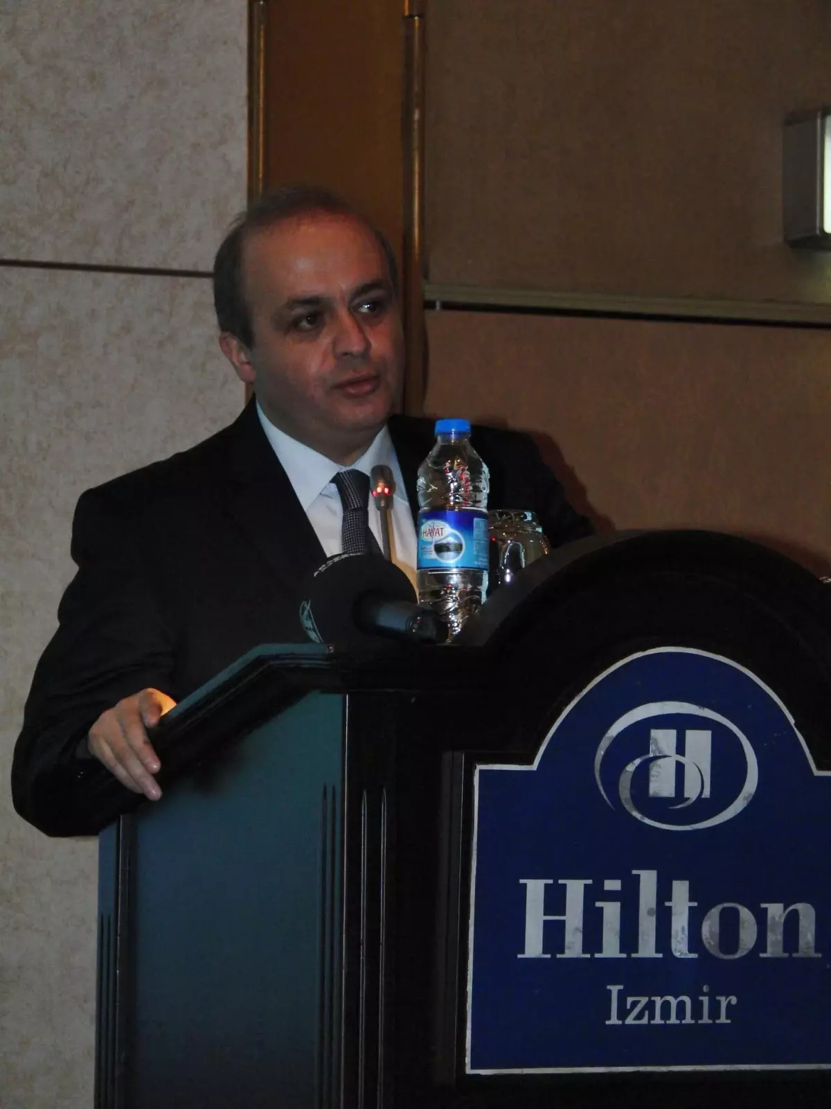 Romanlar\'ın İşsizliğine Çare Aranıyor