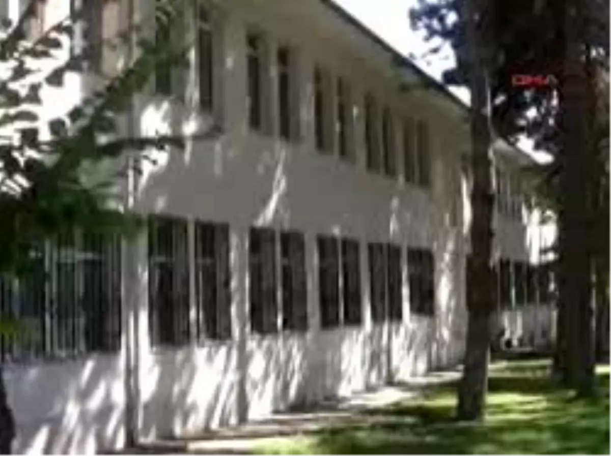 50 Yıl Önce Kullanılan Malzemelerden Müze Kurdular