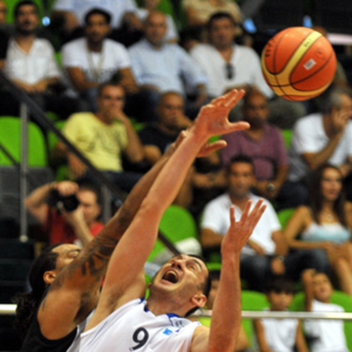 Türk Telekom: 74 - Paok: 69