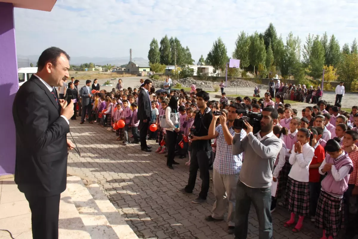 Ağrı\'da 2011 – 2012 Eğitim Öğretim Yılı Başladı