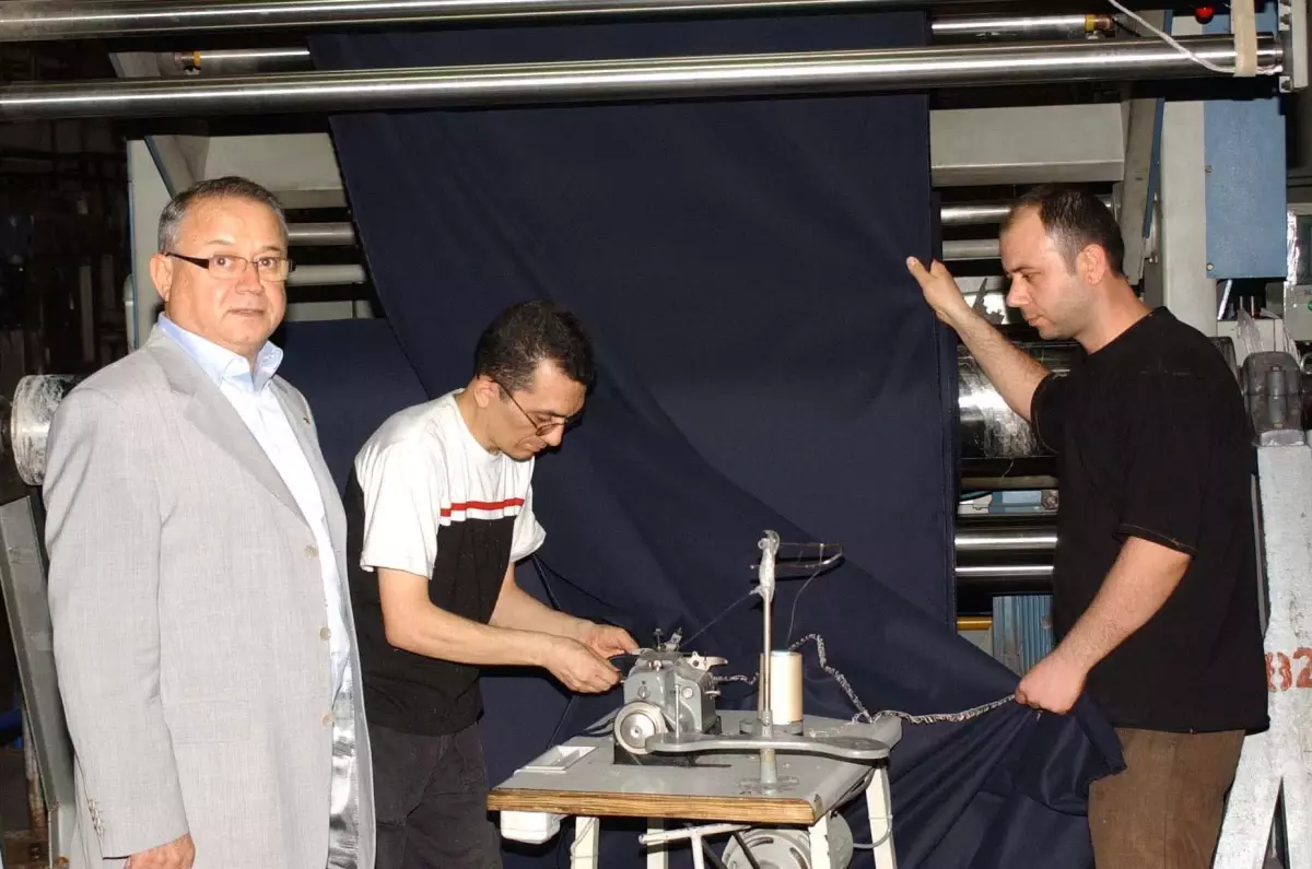 Akıllı Tekstile Yöneldi, Fazla Kilolardan Kurtaran Kumaş Üretti