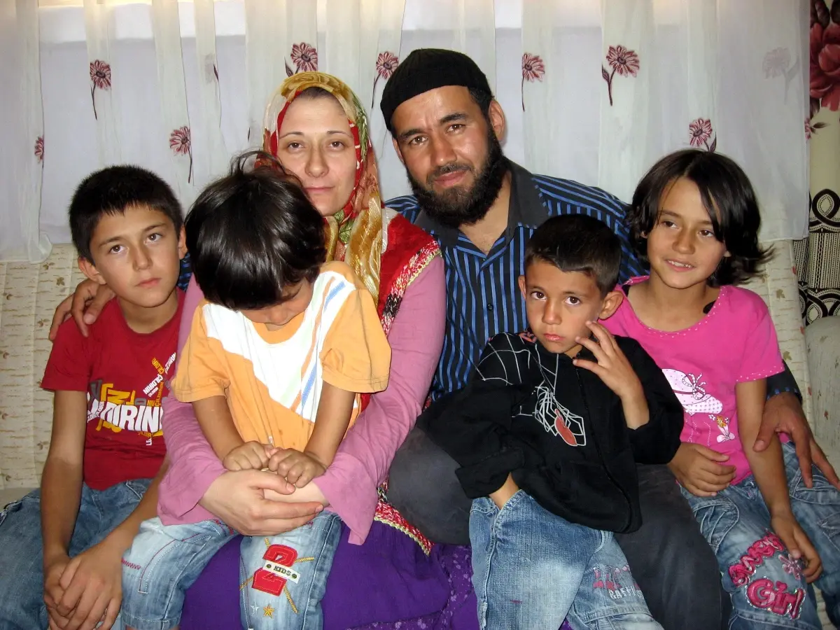 Evi Terk Eden Eşi ve 2 Çocuğunu Konya\'da Buldu