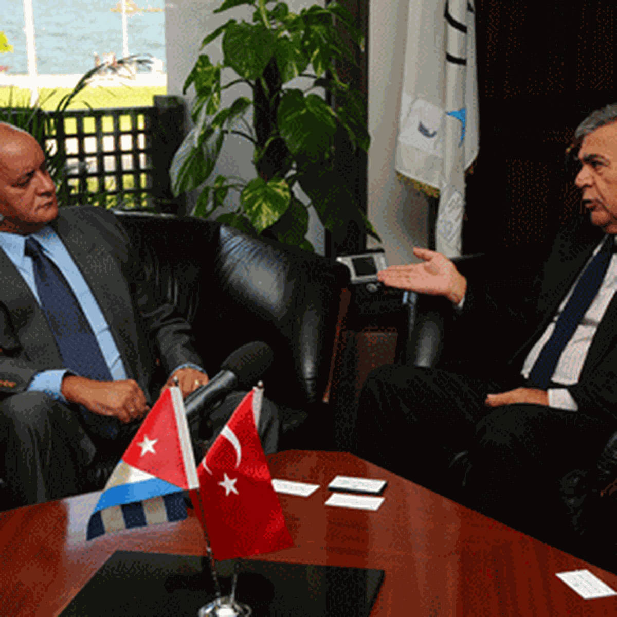 İEF'ye 'Latin Pavyonu'