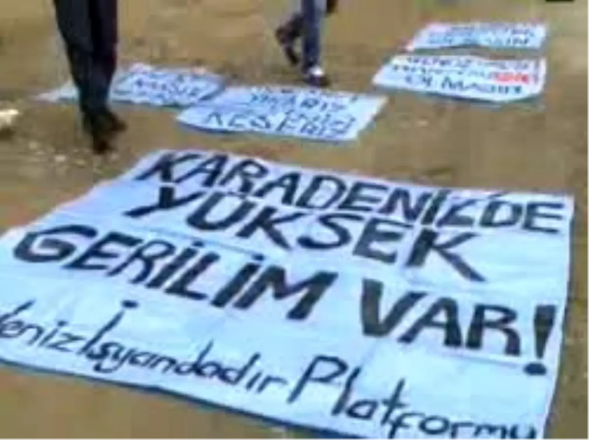 Rize\'de \'Yüksek Gerilimli\' Protesto