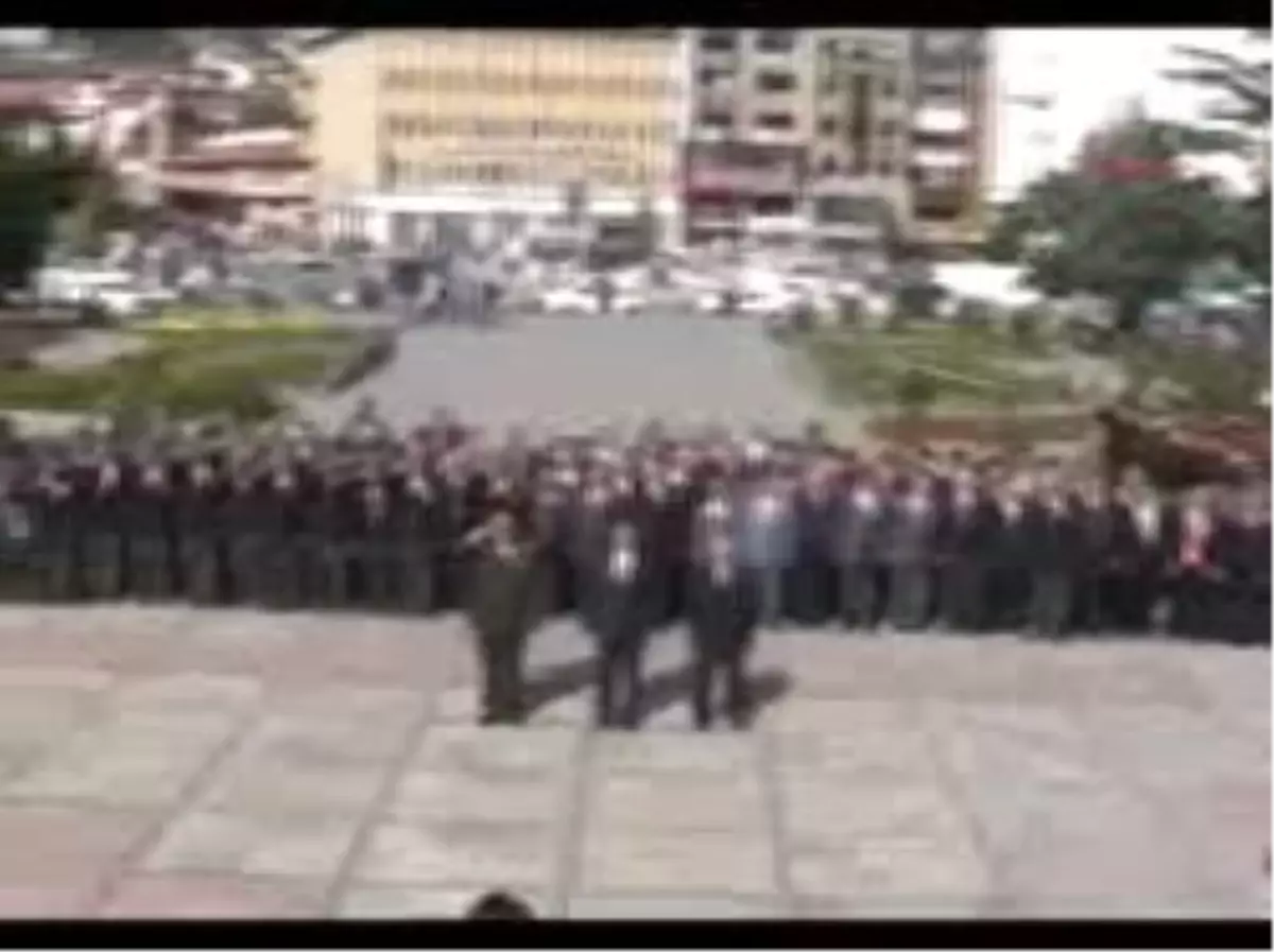 Şehit Yakınlarına Madalya Takılırken Herkes Ağladı