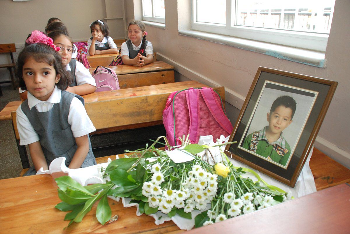 Tuğra\'nın Sınıfında Eğitim Hüzünlü Başladı