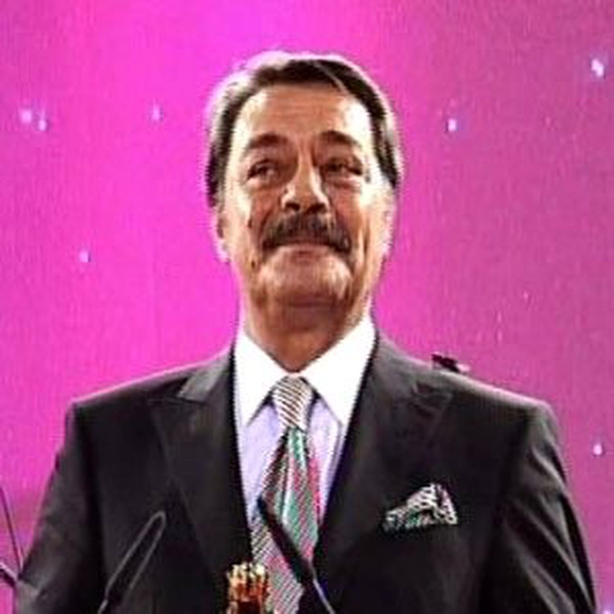 Kadir İnanır'dan Böcek Açıklaması