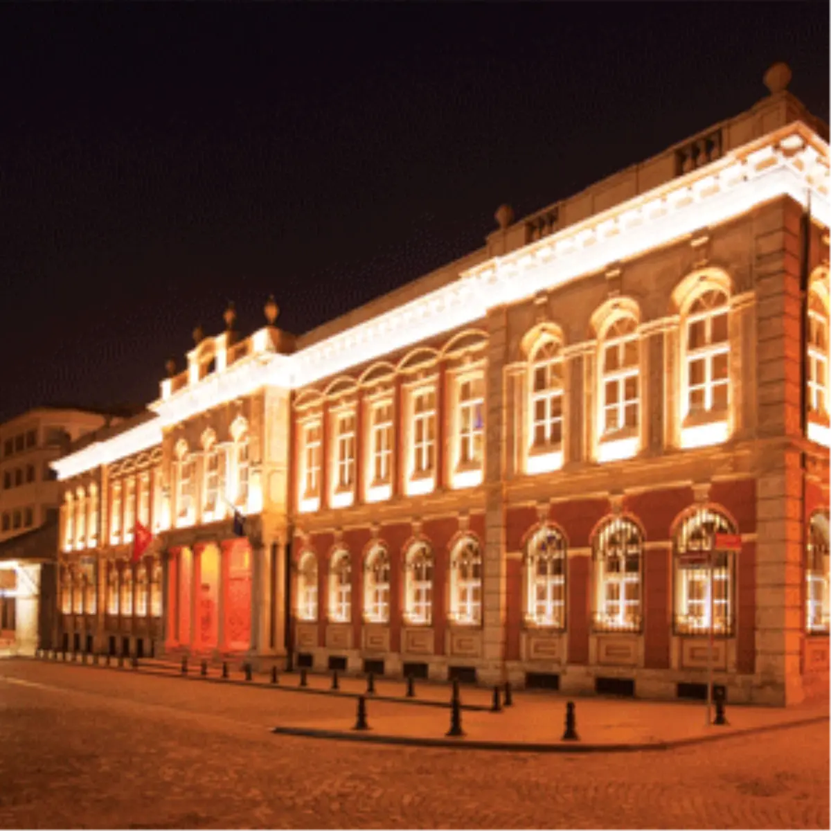 Philips, LED Aydınlatma Projeleri ile Şehirleri Güzelleştiriyor