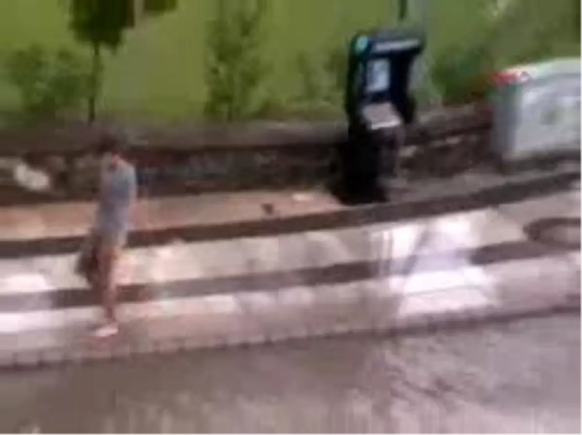 Marmaris\'te Yağmur Etkili Oldu