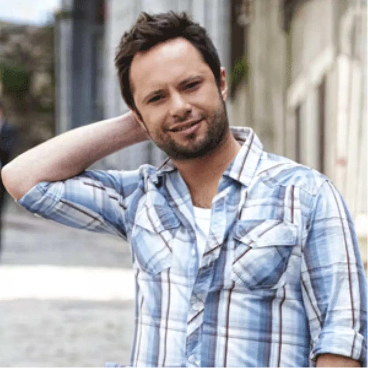 Özgün, "Sadece Arkadaşız" Dedi