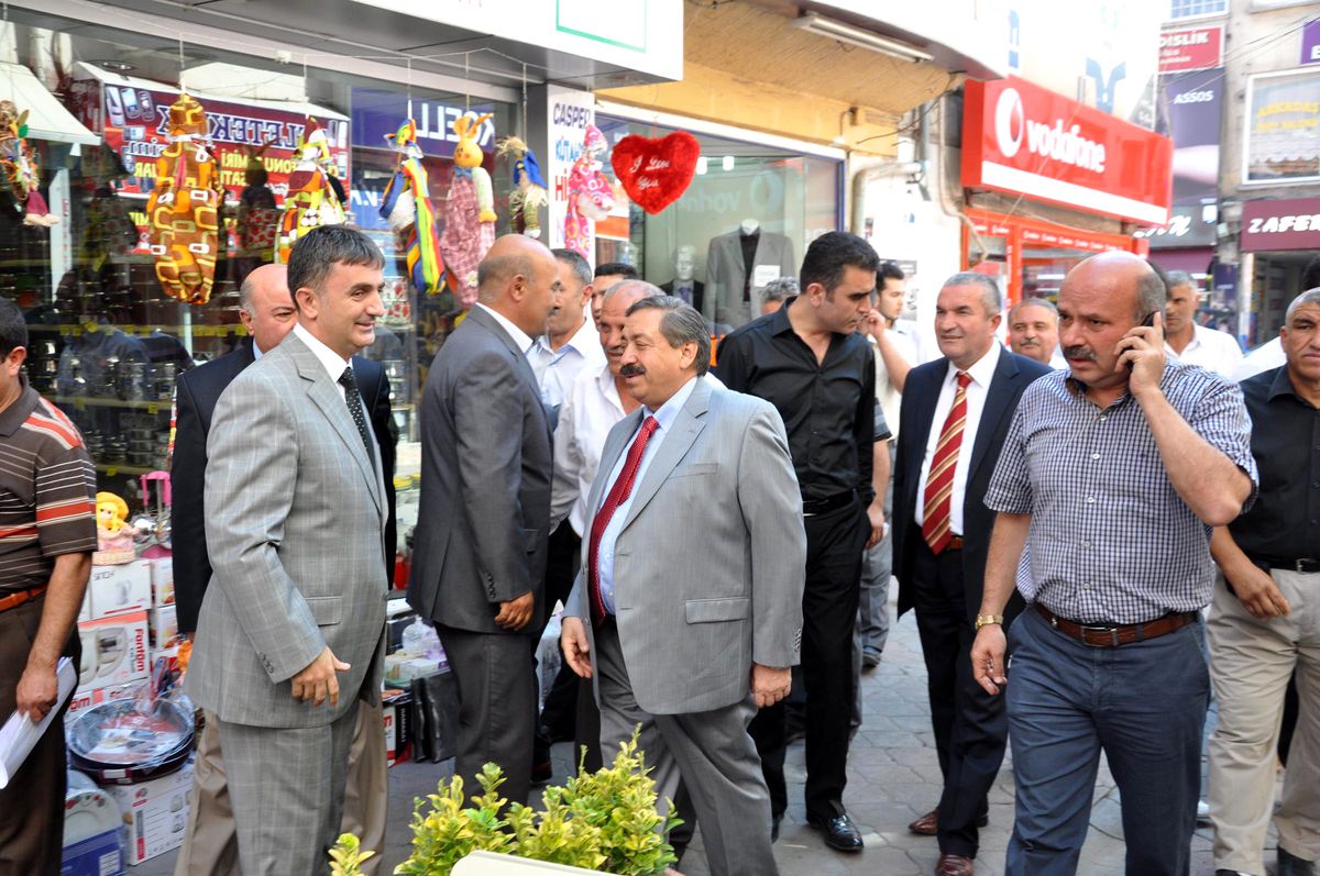 AK Parti'li Köksal, Sorunları Dinledi