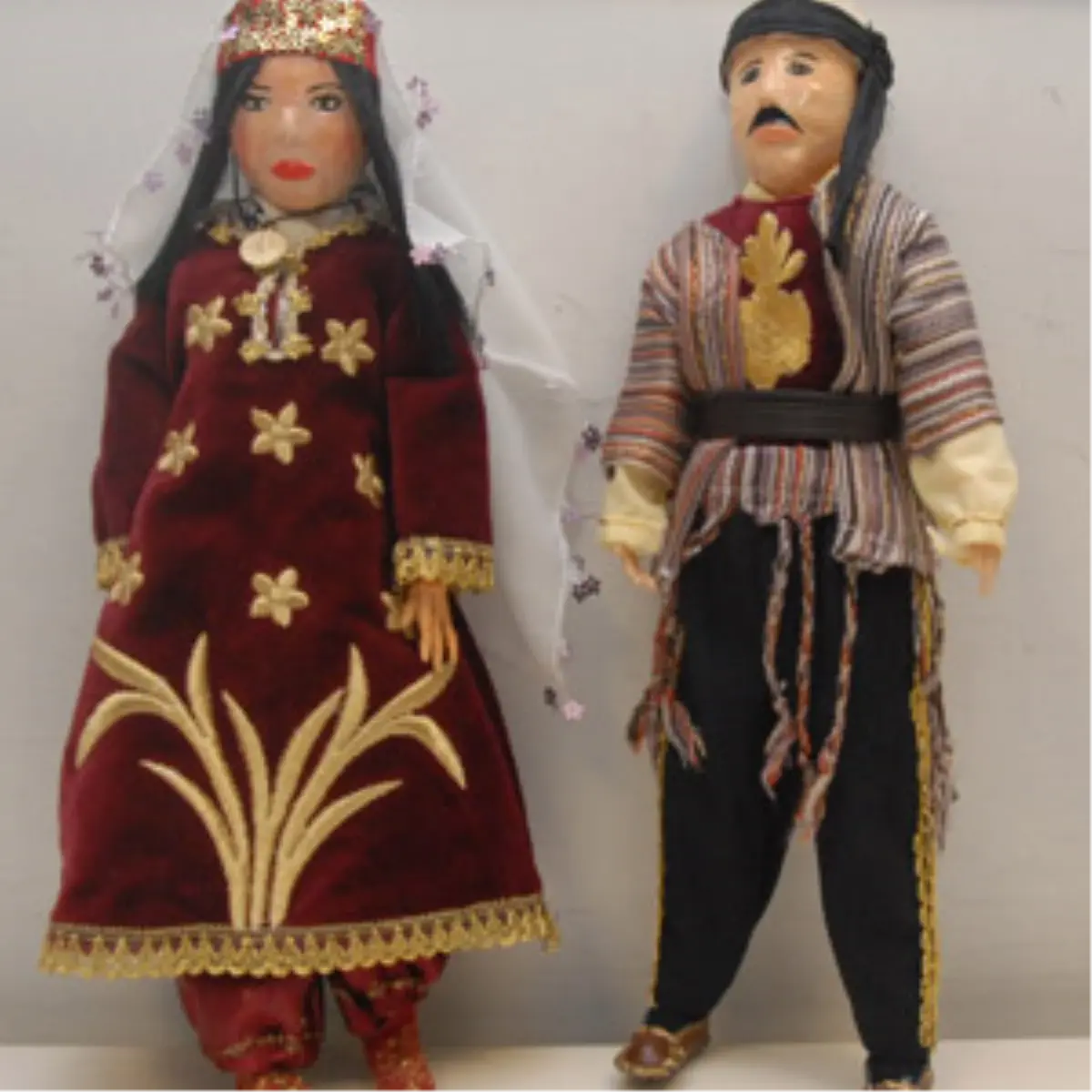 Geçmişten Günümüze Kitre Bebekler