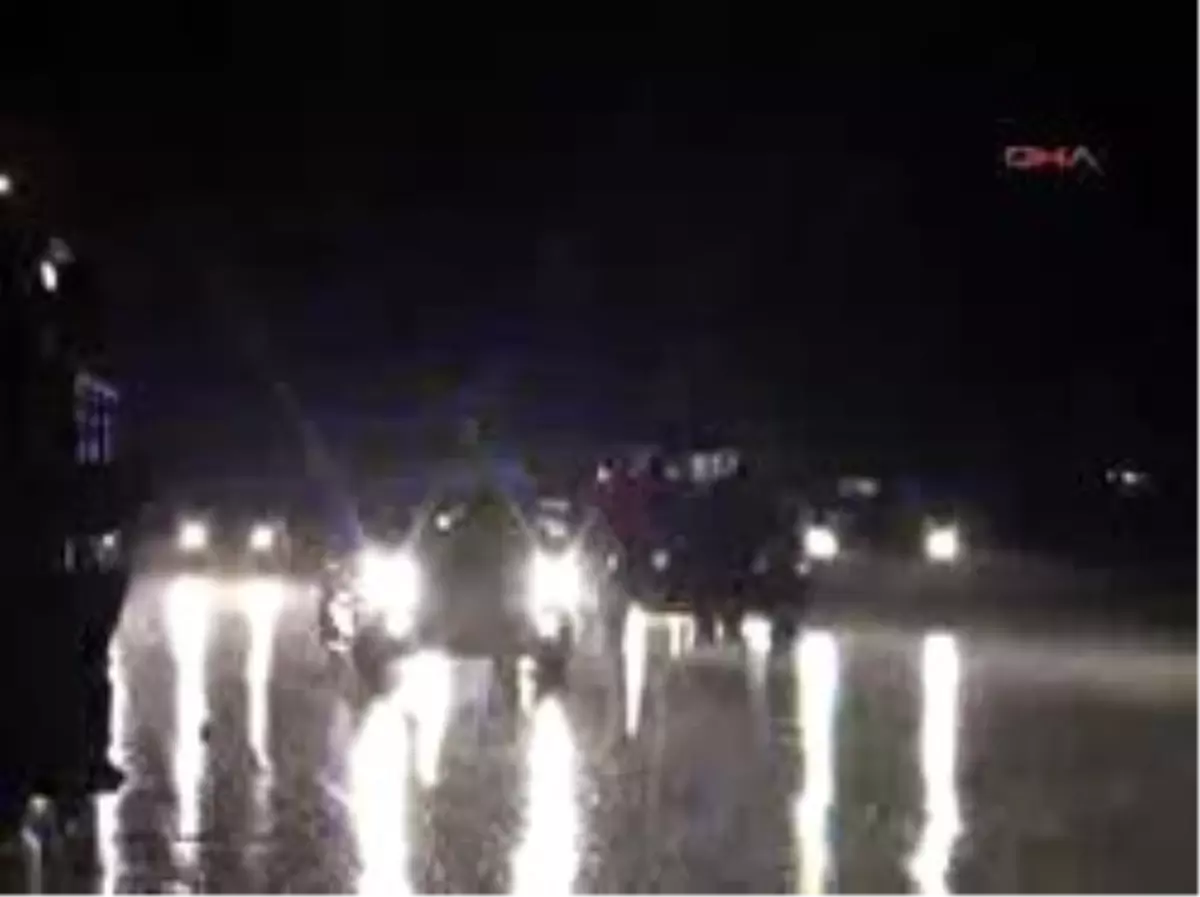 Yolcu Otobüsü Yan Yattı Kaza: 1 Ölü, 18 Yaralı