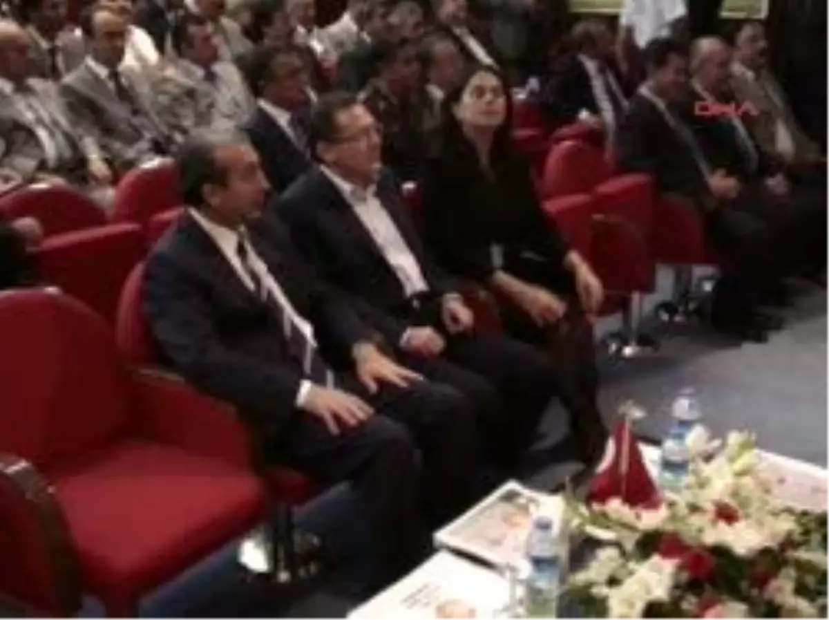 Bakan Eker, Balıkesir\'de