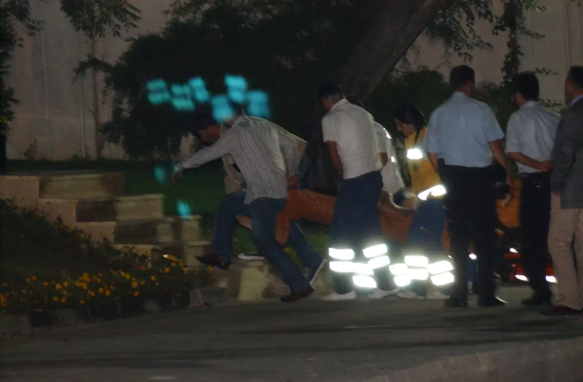 Denize Giren Gencin Ölüm Kalım Savaşı