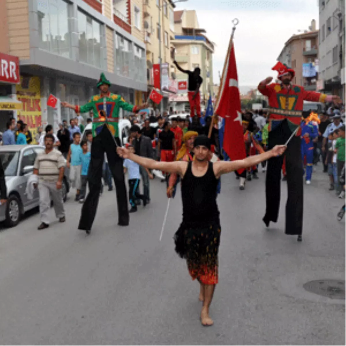 Gölbaşı Şenliği Bayram Havasında Başladı