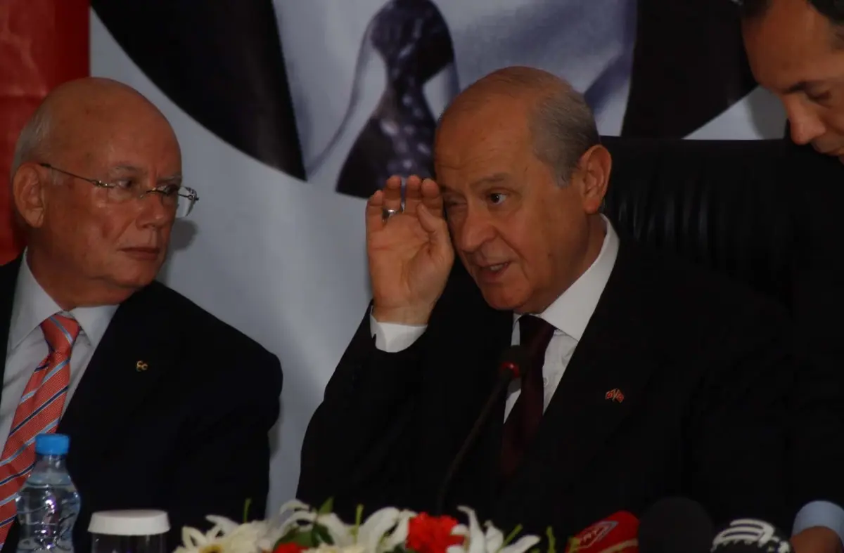 Bahçeli: Başbakan Küresel Siyaset Masalarında İmal Edilmiş Bir Figür