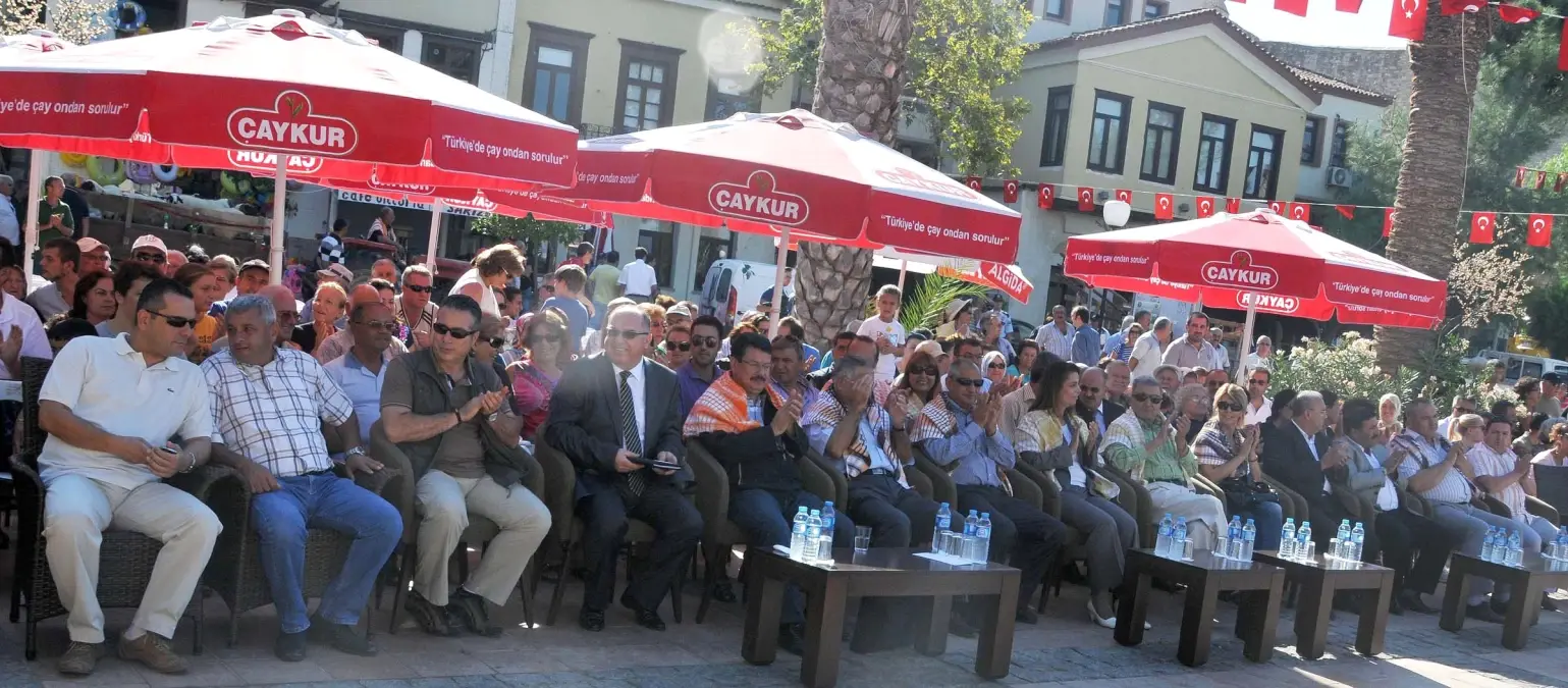 Çeşme\'de, \'sakız Koyunu Şenliği\'