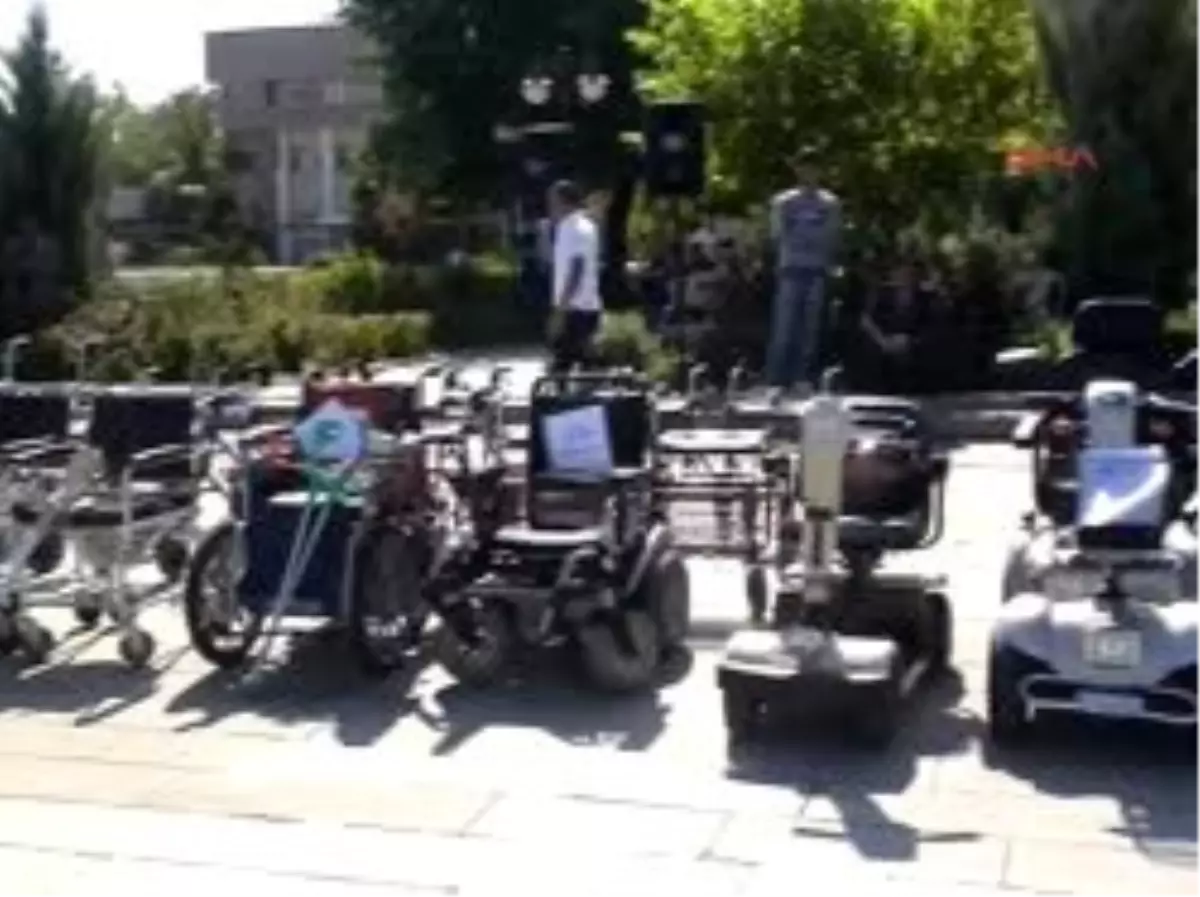 Engellilerin En Mutlu Günü