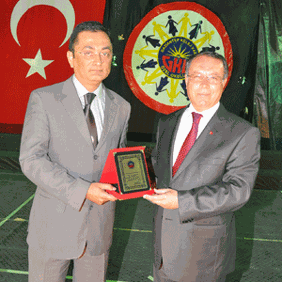 Alkışlar Gaziantep Kolej Vakfı Öğrencilerine