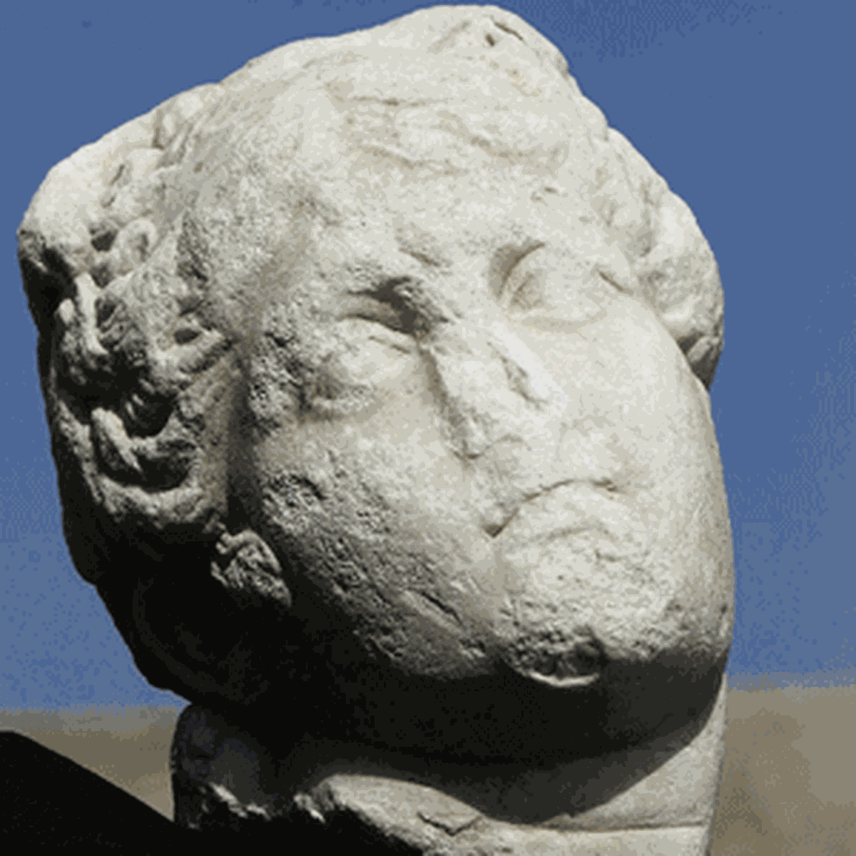 Afrodit Heykelinin Baş Kısmı Bulundu
