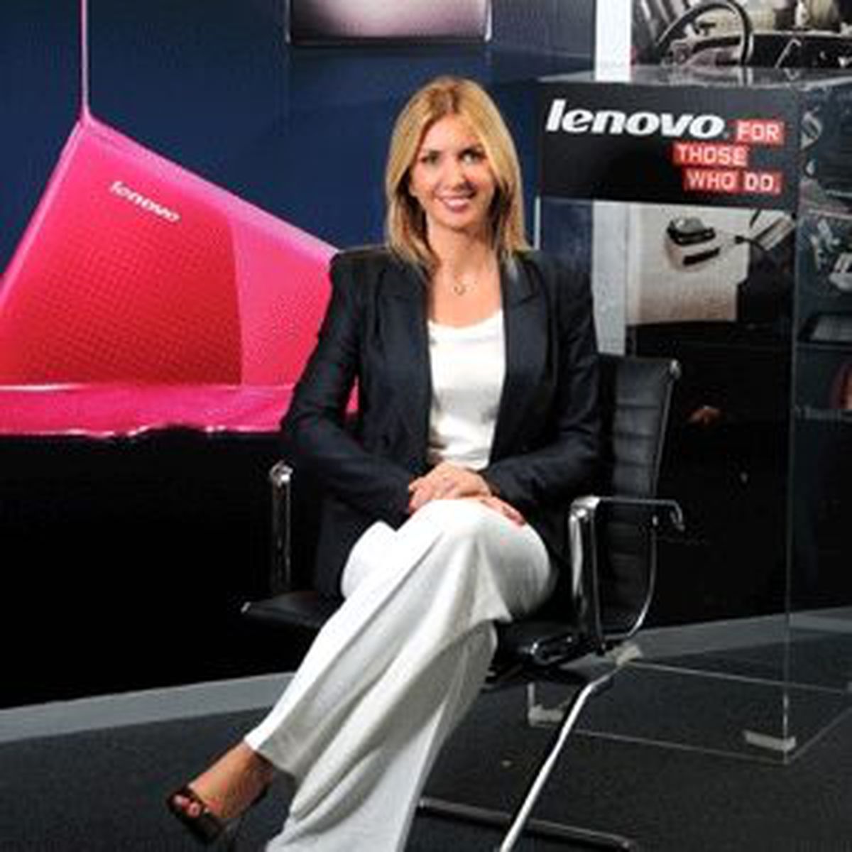 Lenovo Dünya İkinciliği Bekliyor