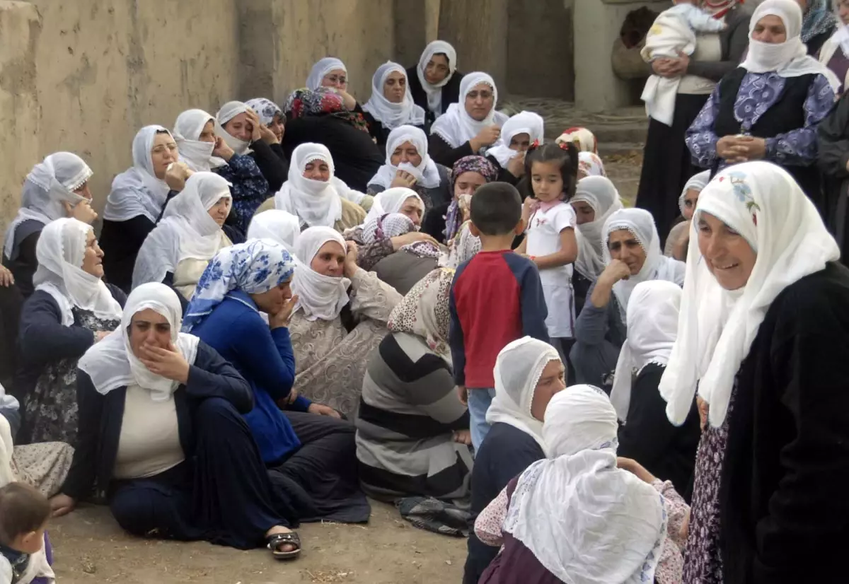 Anne Karnında Öksüz Kaldı