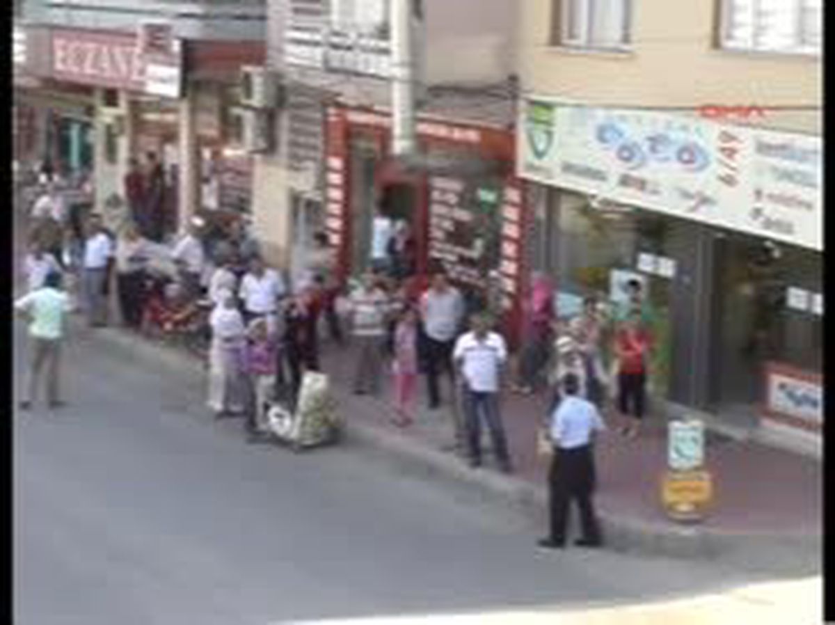 Şüpheli Çanta Fırsatçısı