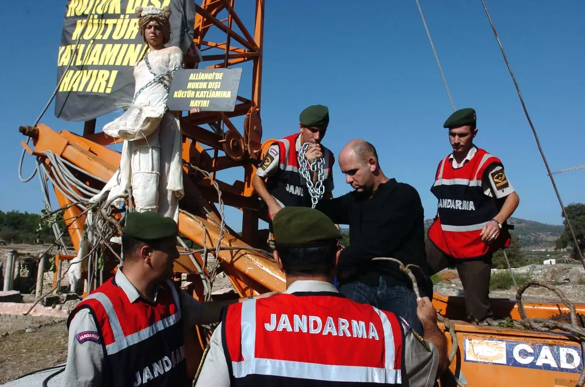 Allioni Su Altında Kaldı Ama, Davaları Bitmedi