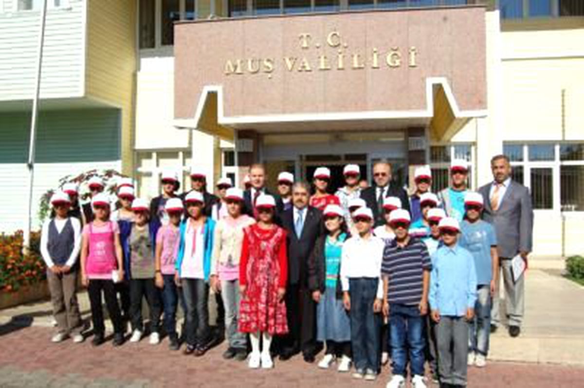 Züleyha'dan Ders Gibi Konuşma: Ben Bir Kürt Kızıyım, Kimse Ayırmaya Kalkmasın