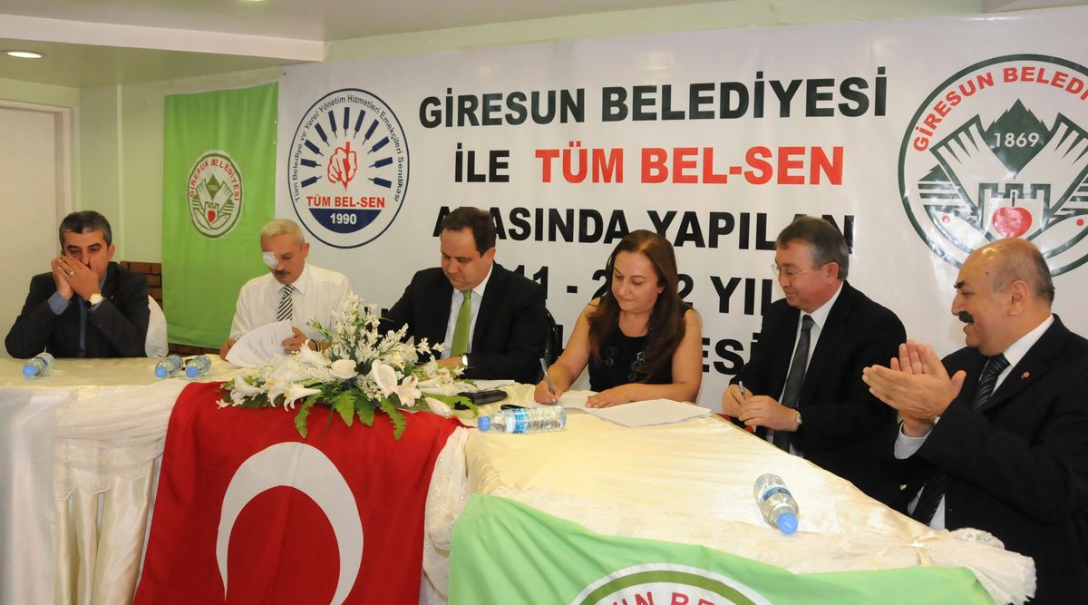 CHP'li Günaydın: 'İktidar Grevli Toplu Sözleşmenin Önünde Direniyor'