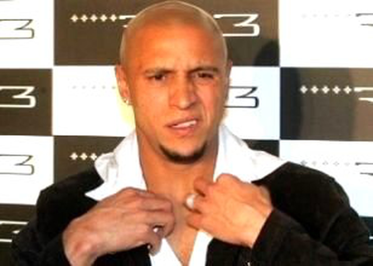 Roberto Carlos, Eto'o'nun Hocası Oldu!
