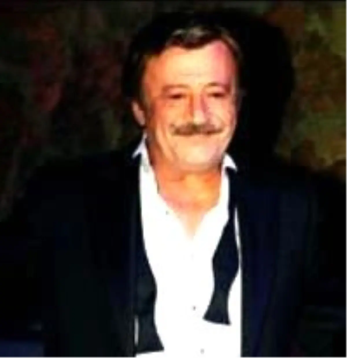 Selami Şahin Ünlüleri Topladı