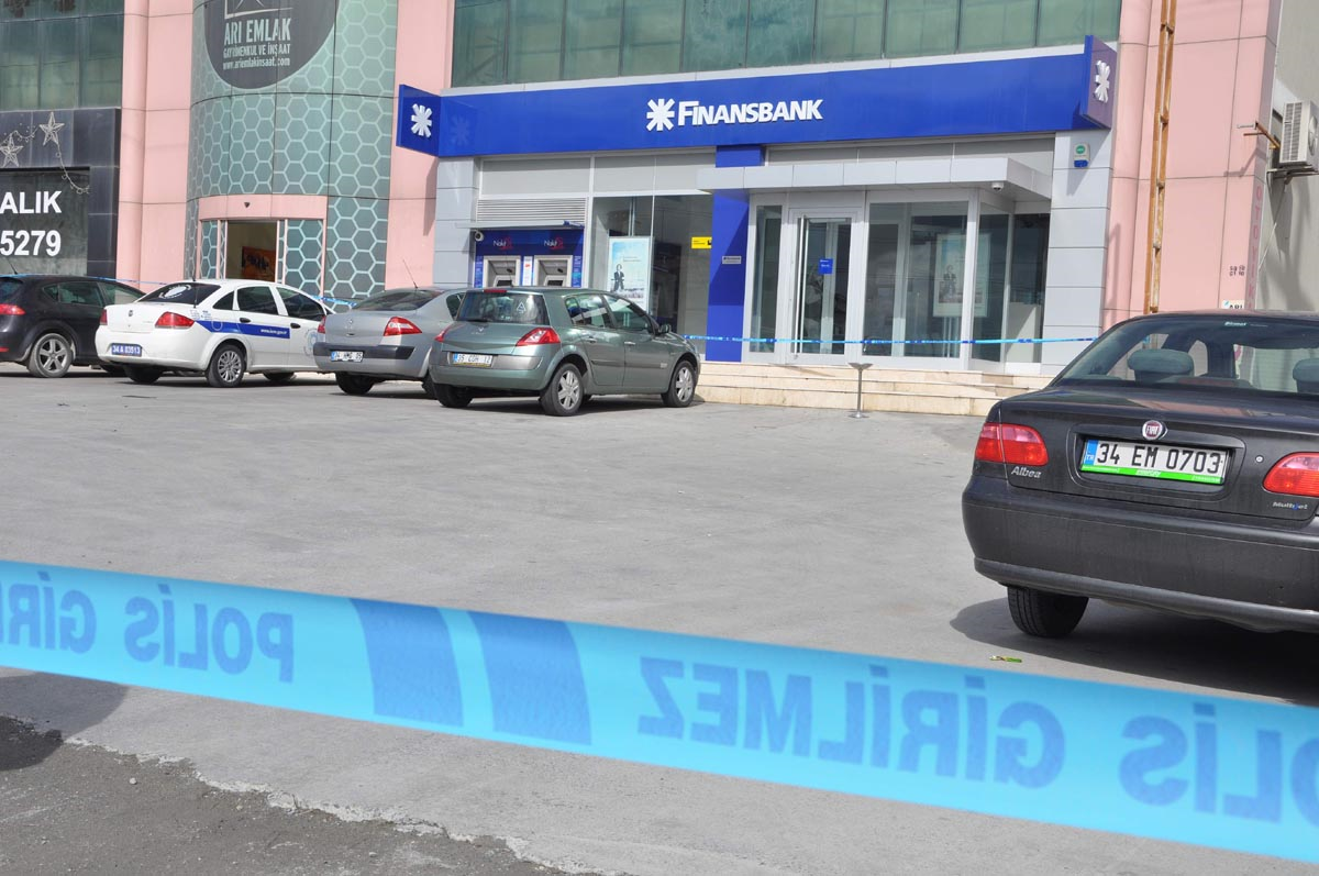 Hadımköy'de Kanlı Banka Soygunu