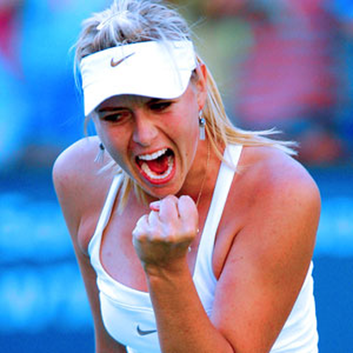 Sharapova Çin Açık'tan Çekildi