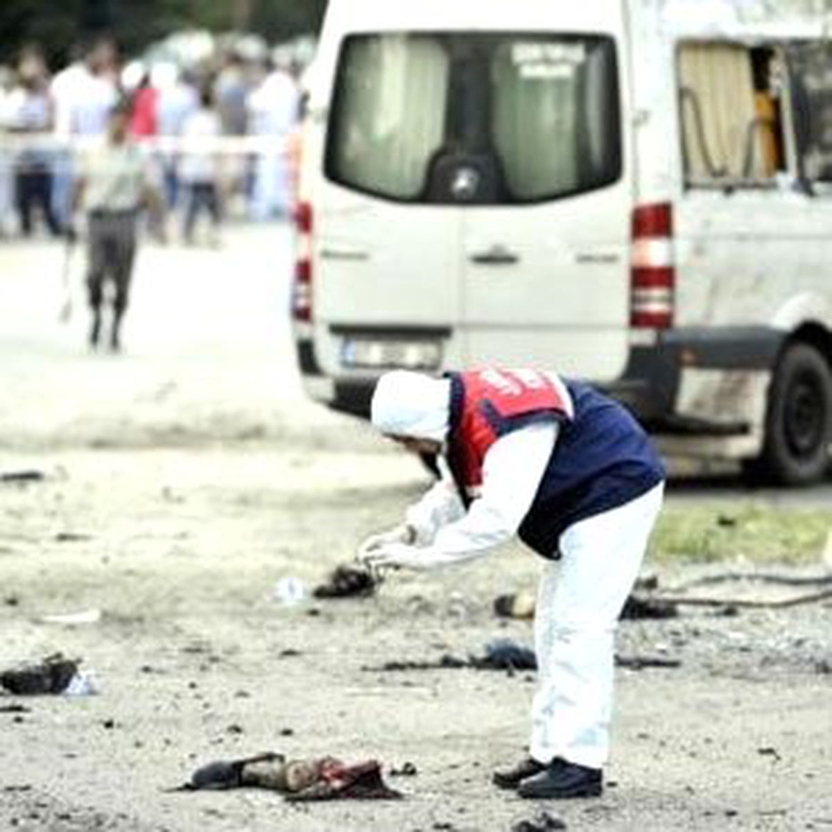 Antalya'da 'Canlı Bomba' Eylemi