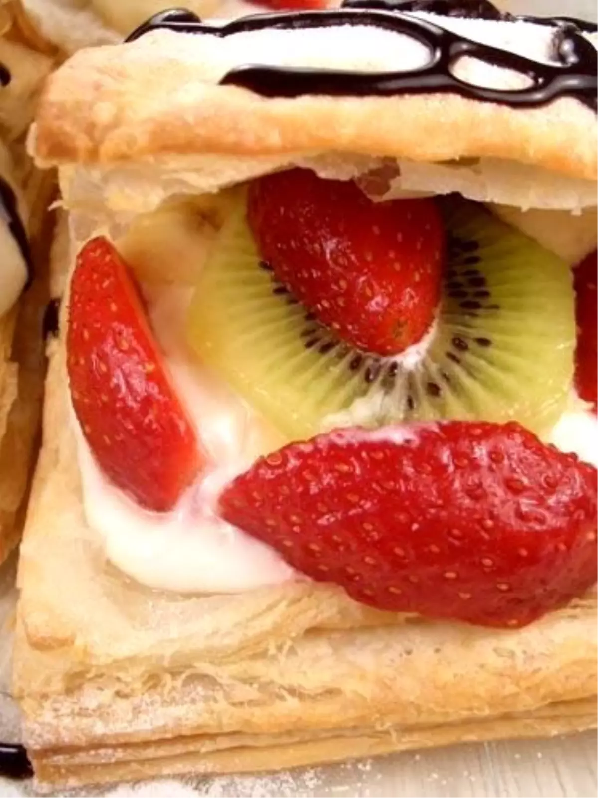 Çay Saati: Milföy Pasta